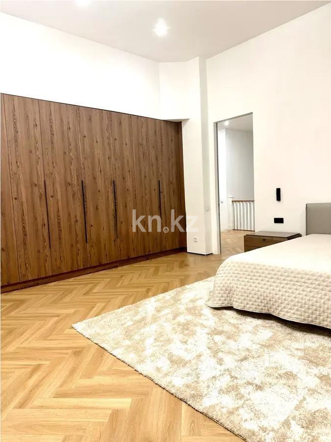 Продажа 5-комнатной квартиры, 255.5 м², ул. Маркова, дом  75 в Алматы - фото 4