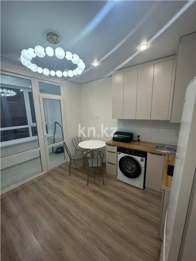 Продажа 2-комнатной квартиры, 40 м², мкр. Гажайып, дом  11/15а в Алматы - фото 2