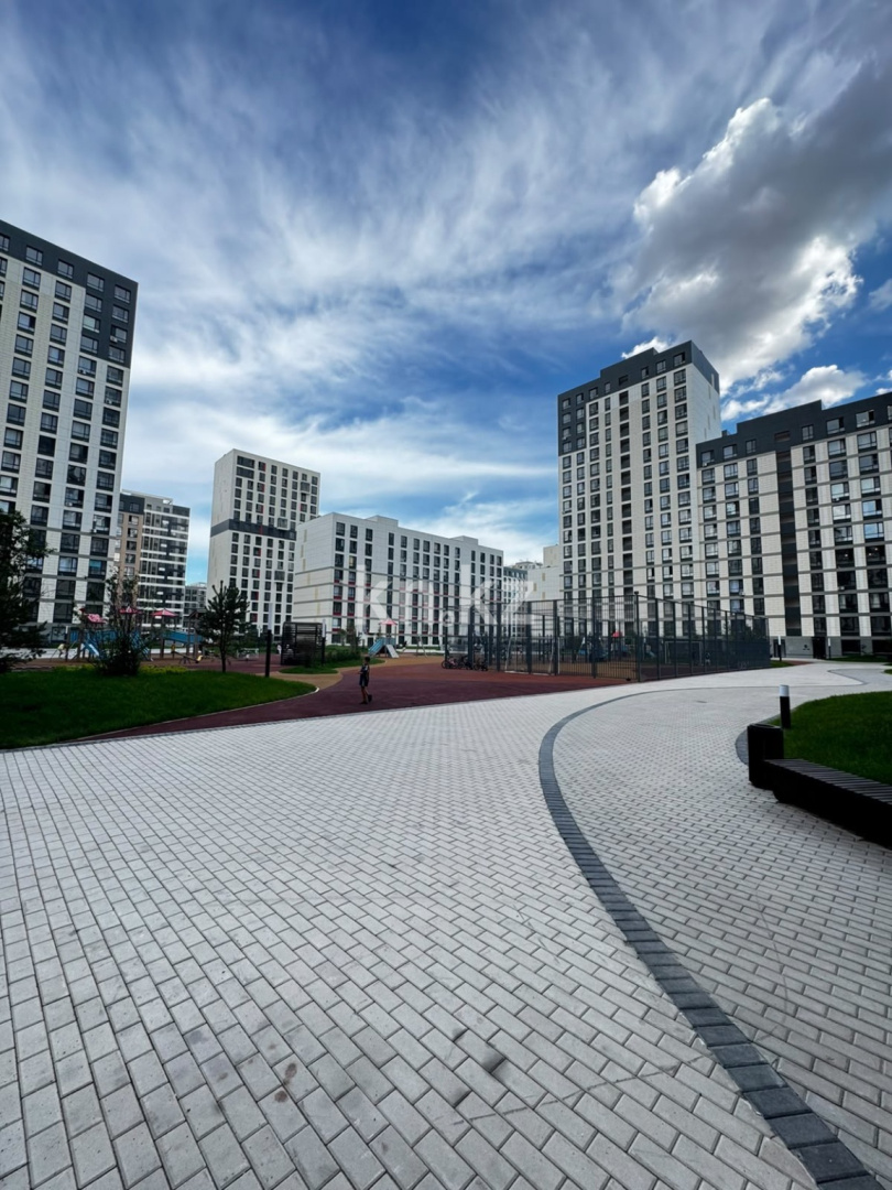 Продажа 2-комнатной квартиры, 58 м² в Астане
