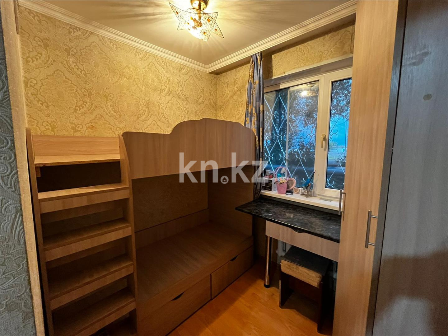 Продажа 4-комнатной квартиры, 61 м², мкр-н 15 в Караганде - фото 6