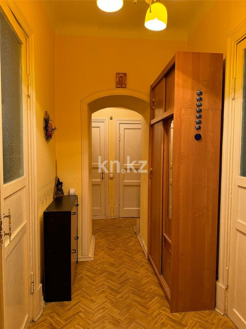 Продажа 4-комнатной квартиры, 79 м², ул. Лободы в Караганде - фото 17