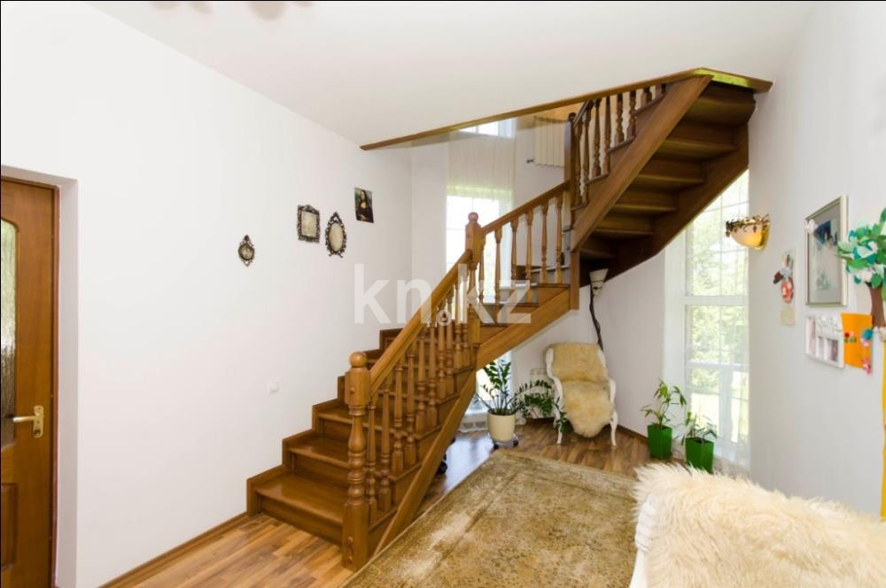 Продажа 8-комнатного дома, 330 м², Ремизовка в Алматы - фото 3