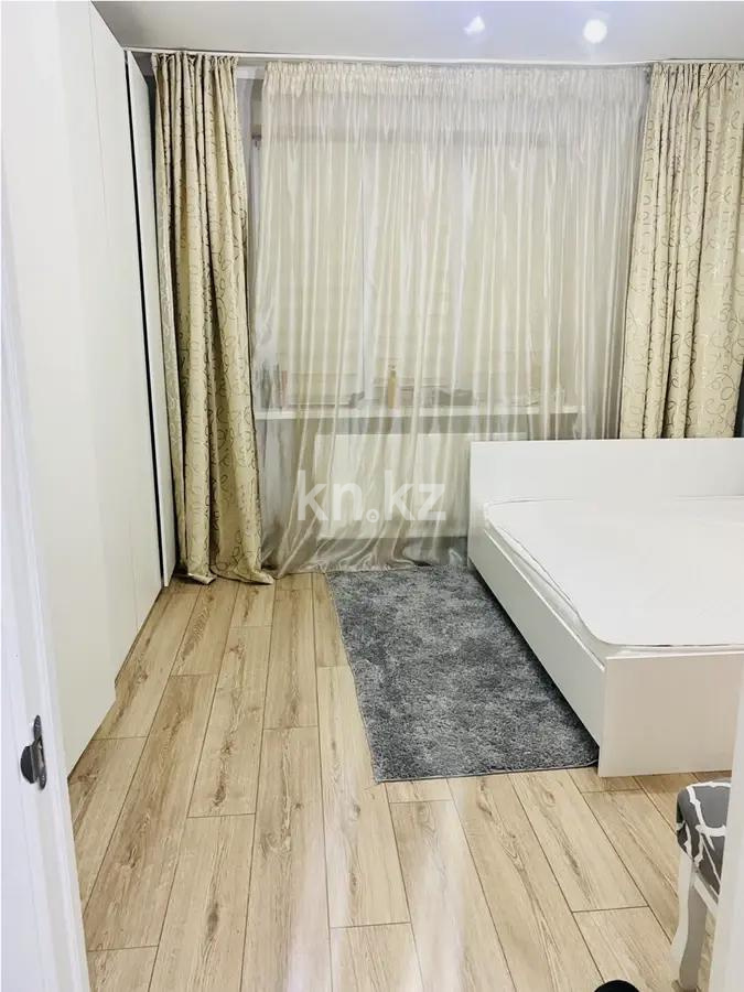 Продажа 4-комнатной квартиры, 115 м², ул. Кенесары хана, дом  54/2 в Алматы - фото 2