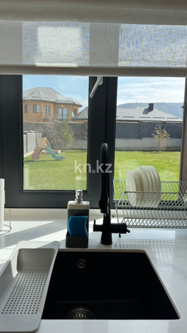 Продажа 6-комнатного дома, 422 м² в Алматы - фото 19