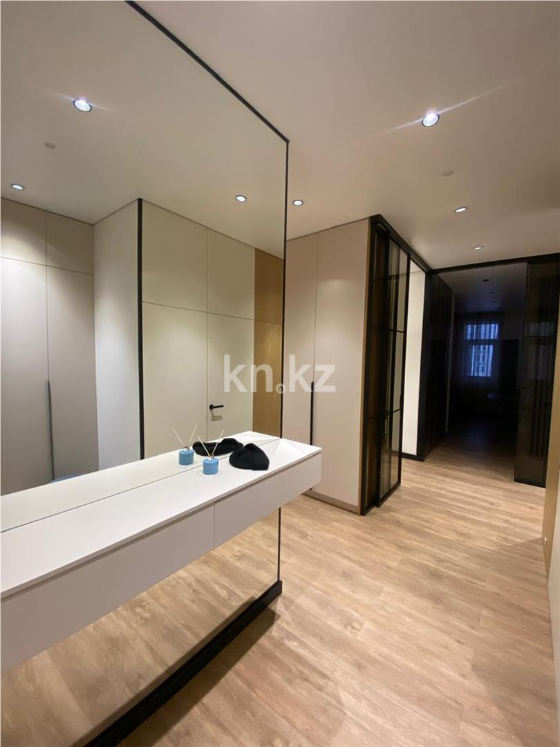 Продажа 4-комнатной квартиры, 136 м², пр. Мангилик Ел в Астане - фото 23