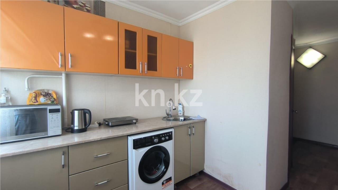Продажа 1-комнатной квартиры, 35 м², ул. Университетская в Караганде - фото 4