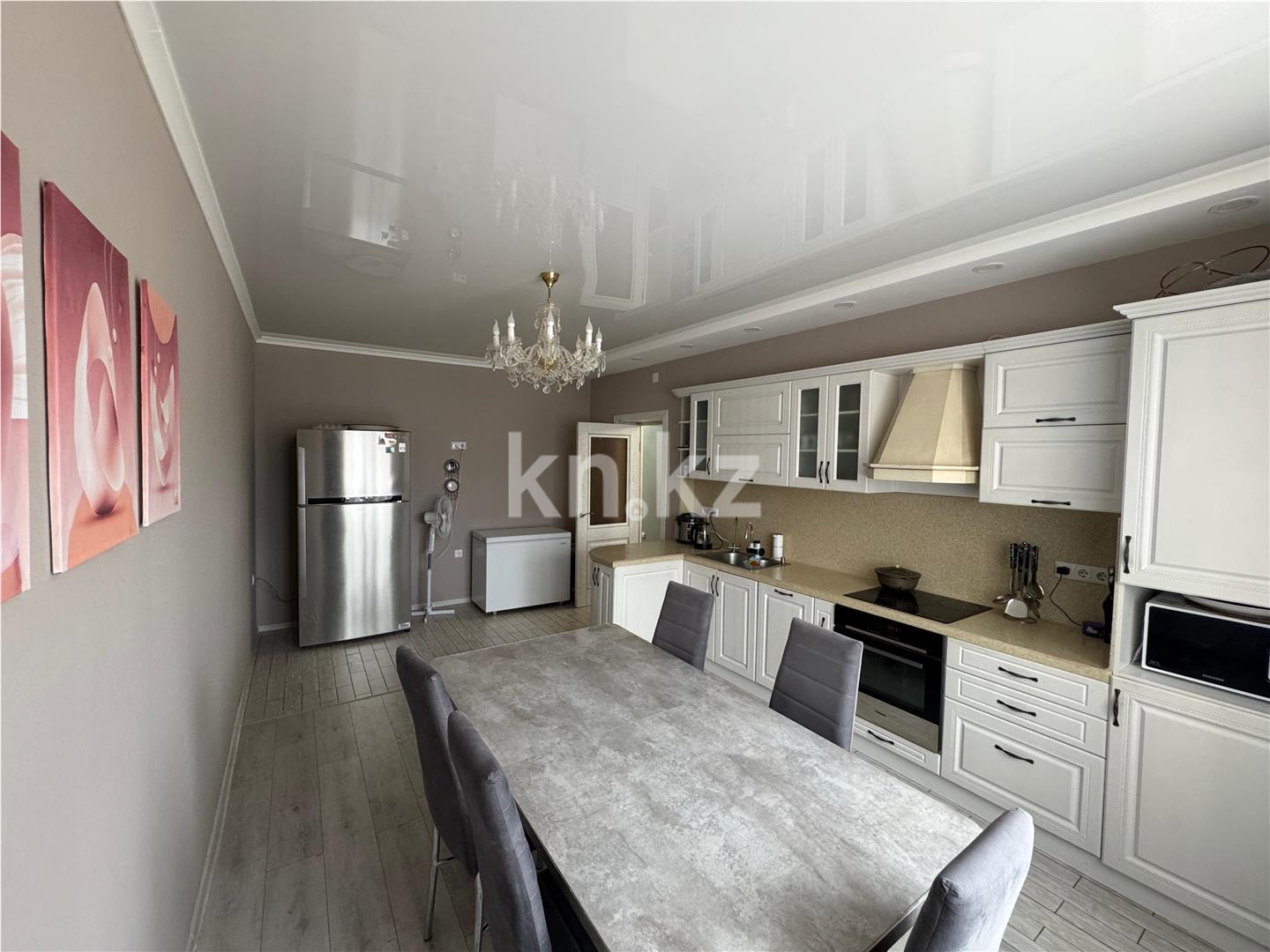 Продажа 3-комнатной квартиры, 144 м², мкр-н Голубые Пруды, дом  5/4 в Караганде - фото 9