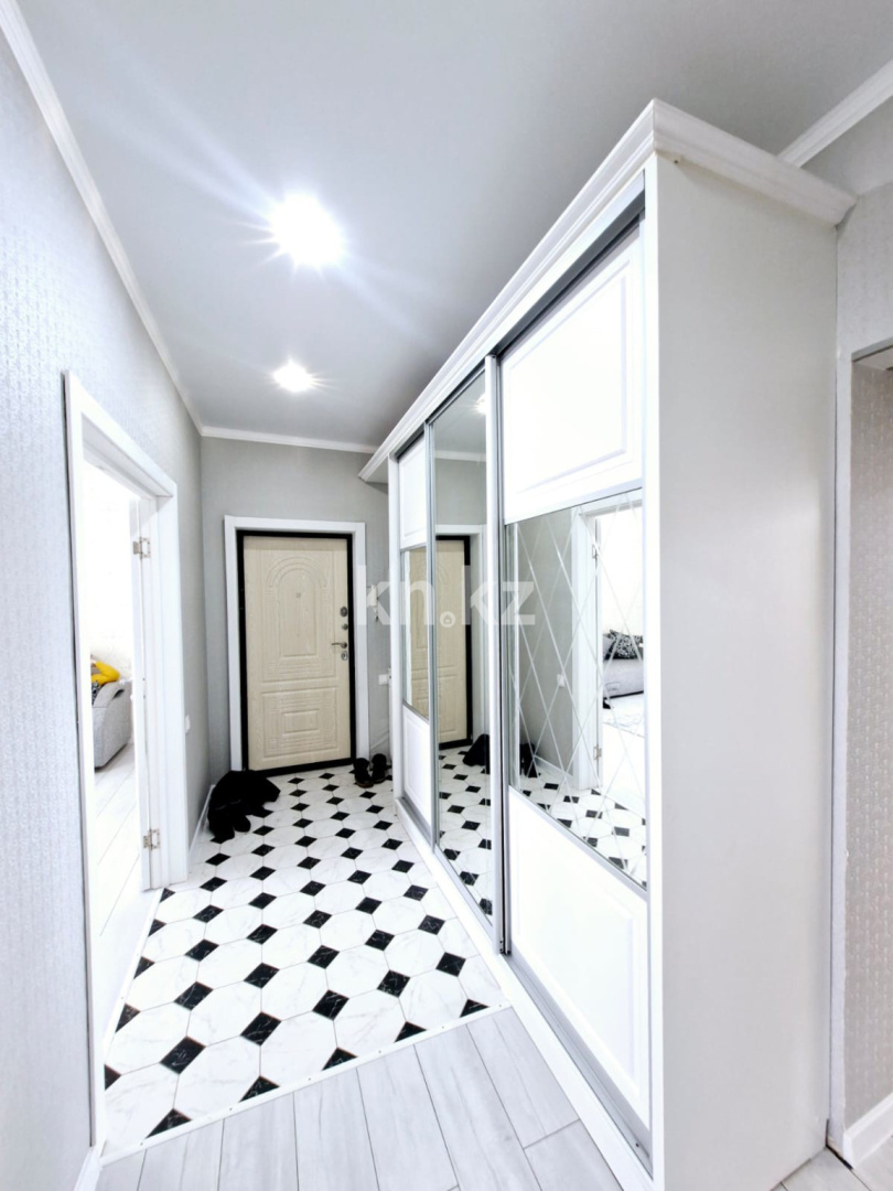 Продажа 2-комнатной квартиры, 64.2 м² в Костанае - фото 13