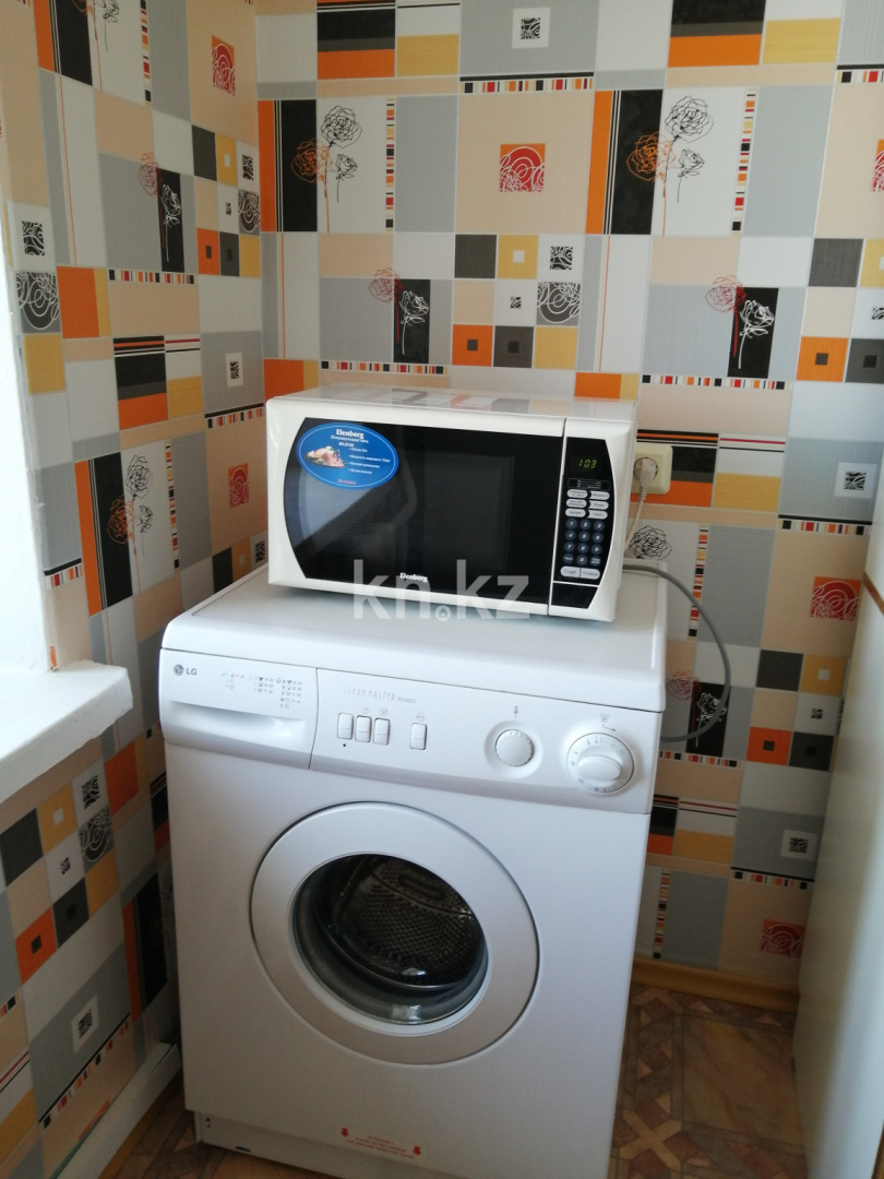 Аренда 1-комнатной квартиры посуточно, 34 м², ул. Казахстан, дом  70 в Усть-Каменогорске - фото 7