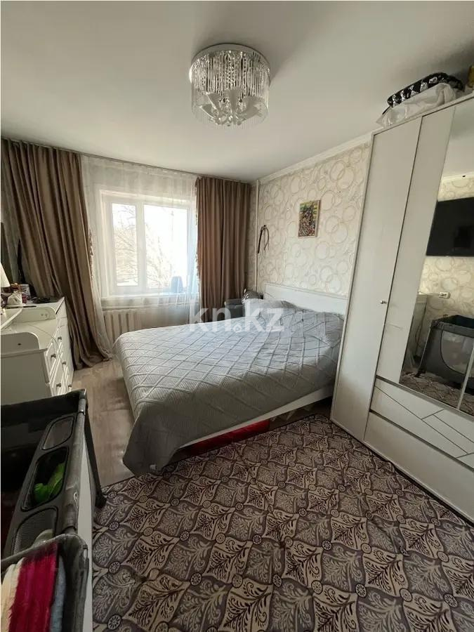 Продажа 3-комнатной квартиры, 66 м², мкр. Восток-2, дом  18 в Караганде - фото 2