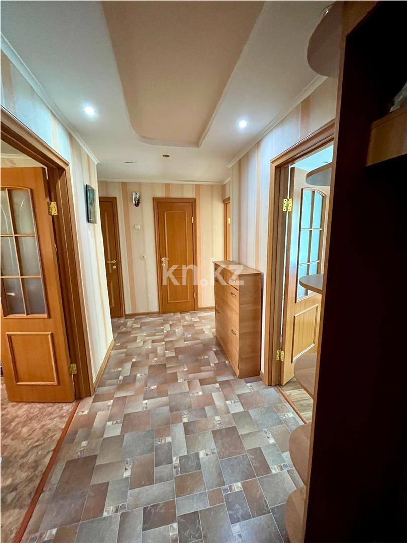 Продажа 3-комнатной квартиры, 61 м², ул. Маметовой в Караганде - фото 12