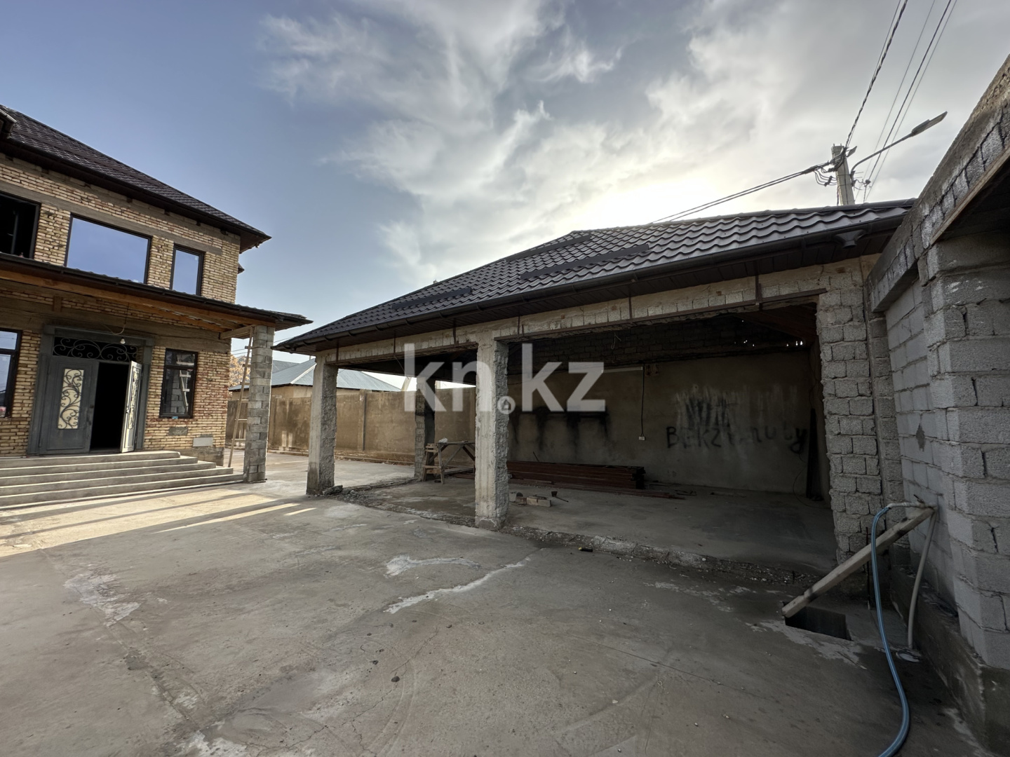 Продажа 6-комнатного дома, 360 м², Камбар батыр, дом  84 в Шымкенте - фото 2