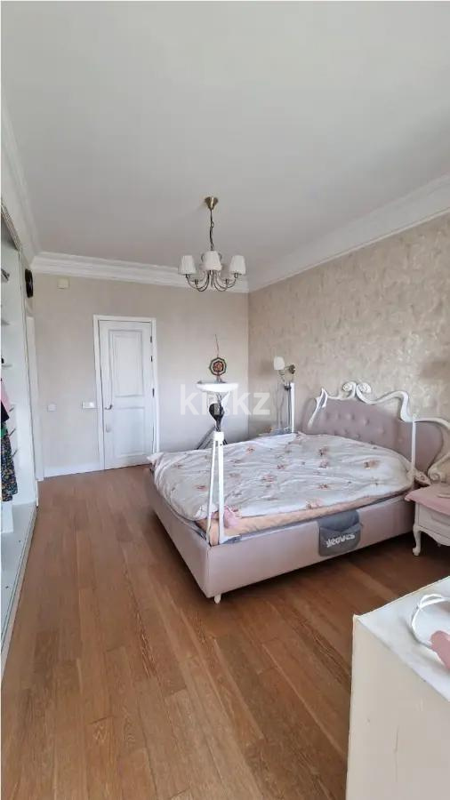 Продажа 3-комнатной квартиры, 100 м², ул. Варламова, дом  33 в Алматы - фото 4