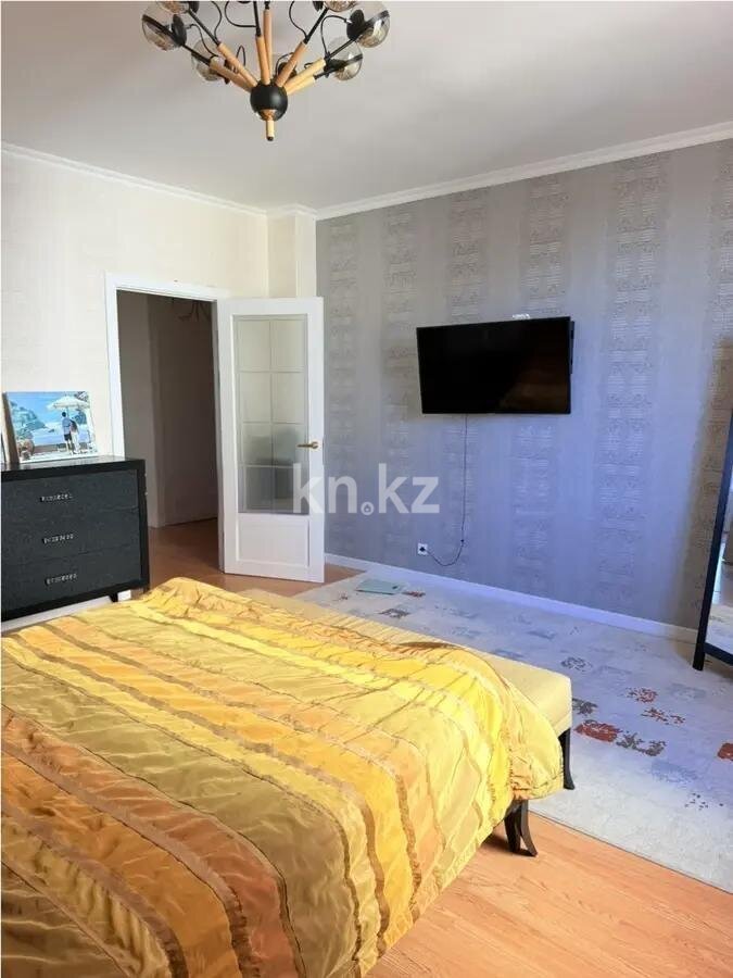Продажа 1-комнатной квартиры, 68.7 м² в Астане