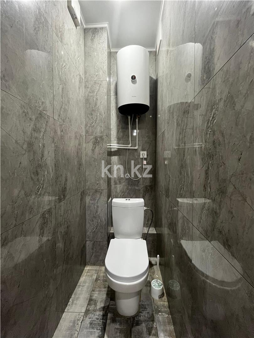 Продажа 2-комнатной квартиры, 65 м² в Караганде - фото 9