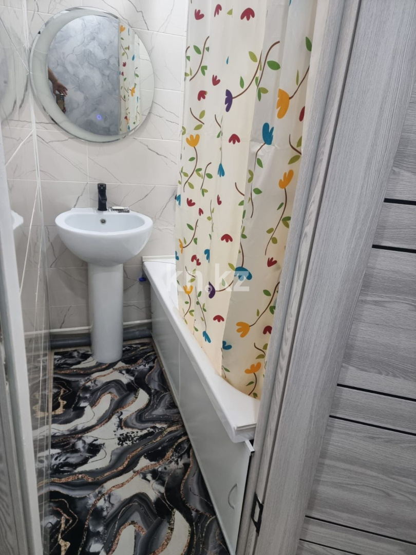 Продажа 2-комнатной квартиры, 52 м², ул. Мухита, дом  134 в Уральске - фото 5