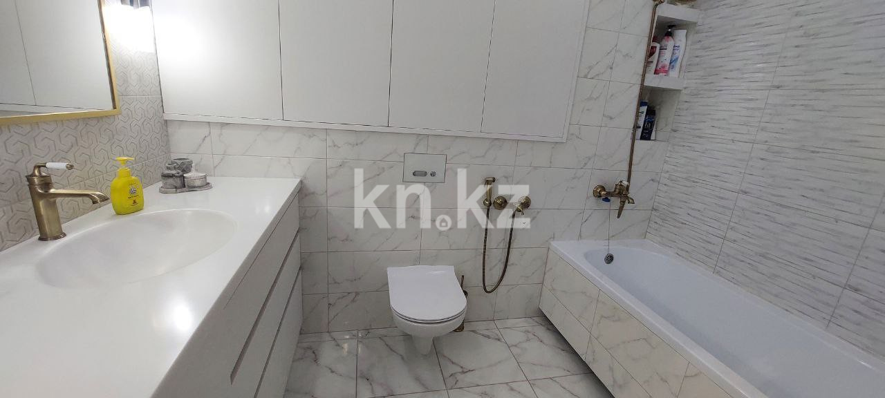 Продажа 3-комнатной квартиры, 119.9 м², мкр-н Береке, дом  53 в Костанае - фото 22