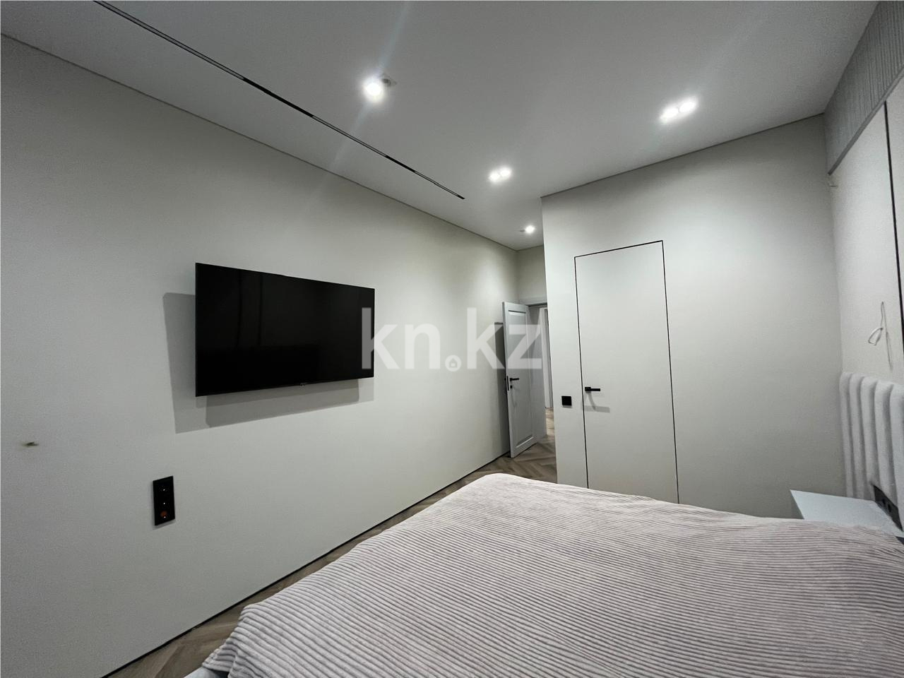 Продажа 3-комнатной квартиры, 100 м², ул. Ашимова, дом  15 в Караганде - фото 9