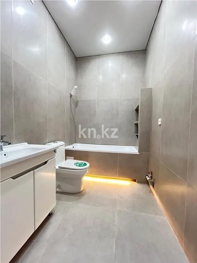 Продажа 2-комнатной квартиры, 65 м² в Астане - фото 4