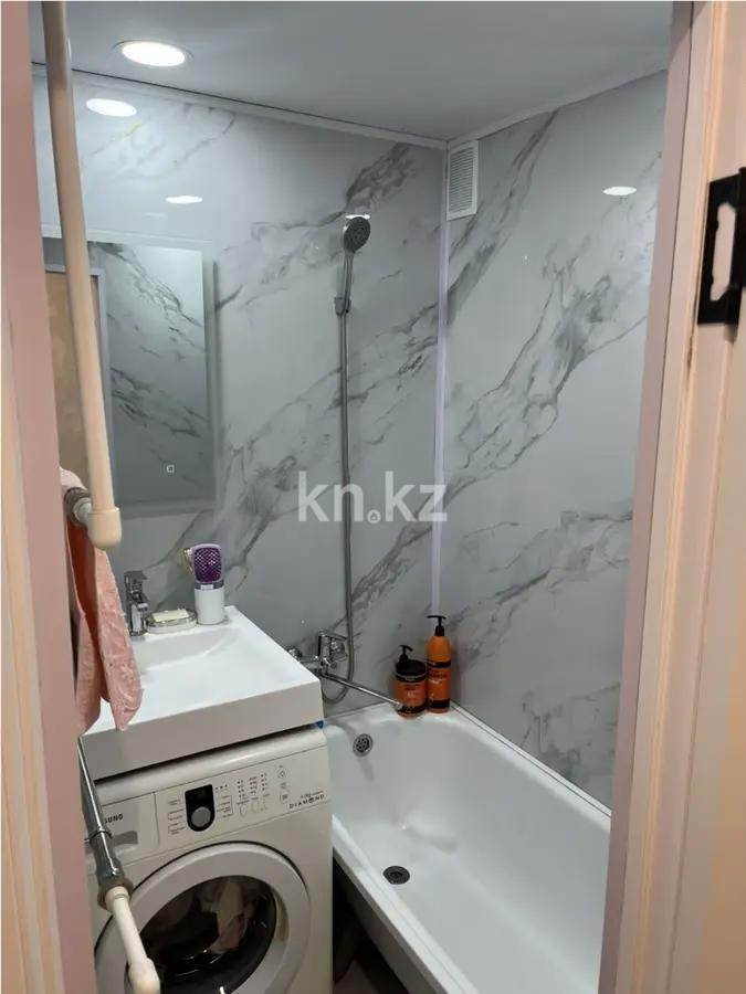 Продажа 1-комнатной квартиры, 31 м², пр. Республики, дом  24 в Караганде - фото 4