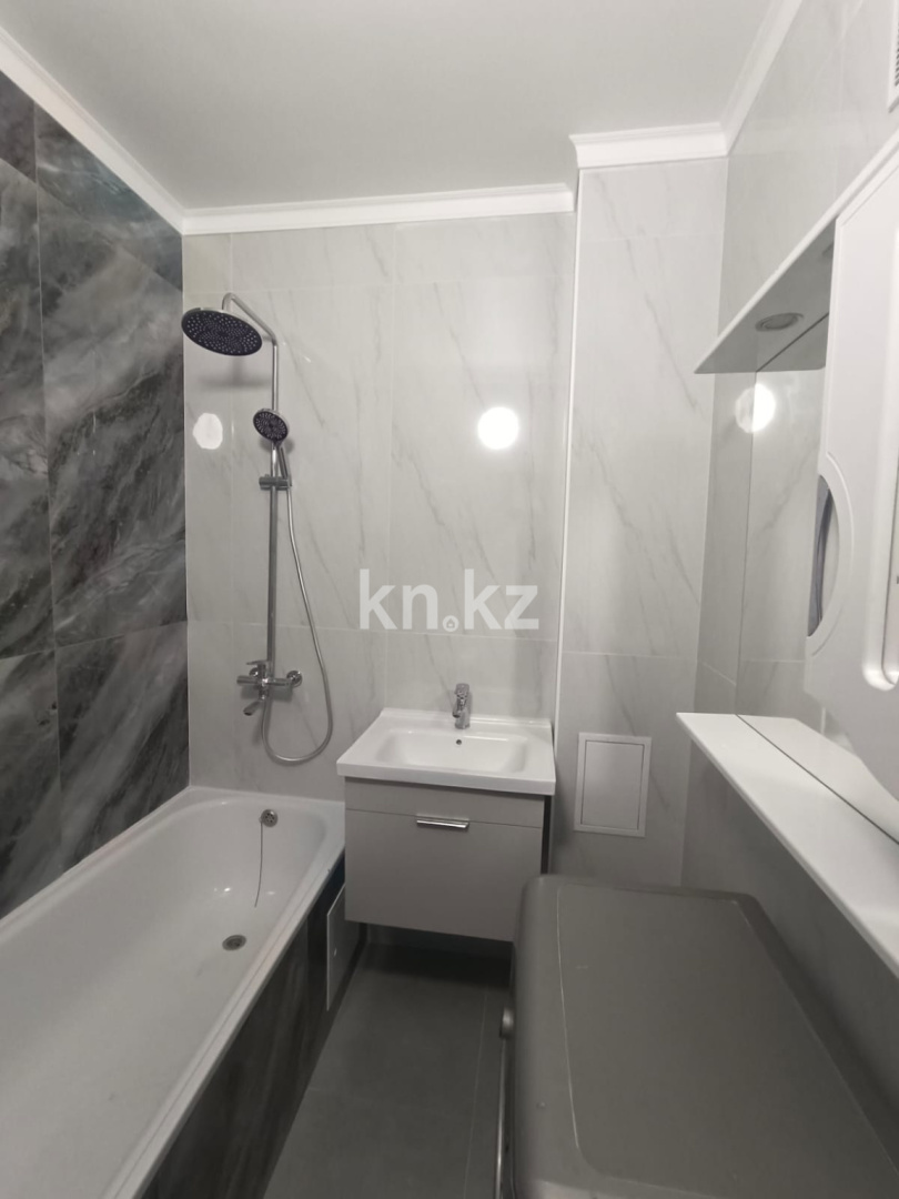 Аренда 2-комнатной квартиры, 65 м², пр. Момышулы, дом  4 в Астане - фото 6