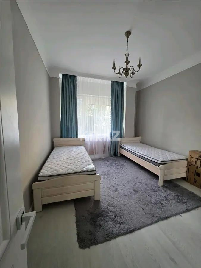 Продажа 2-комнатной квартиры, 60 м², ул. Сауран, дом  3/1 в Астане - фото 2