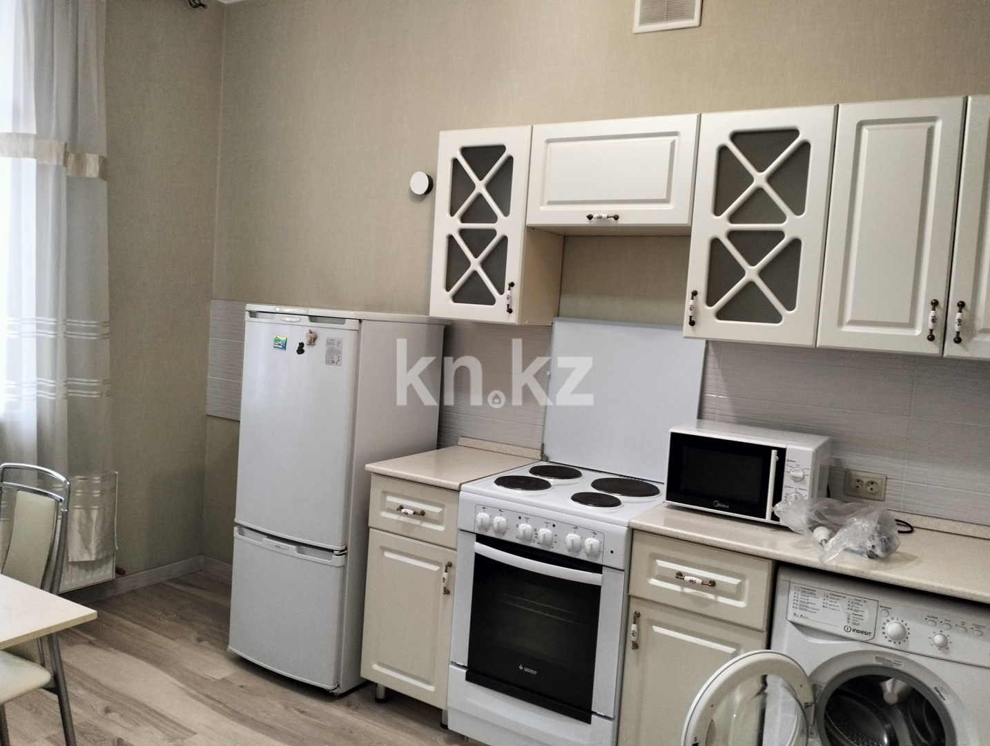 Аренда 1-комнатной квартиры, 40 м², ул. Сатпаева, дом  6 в Астане - фото 2