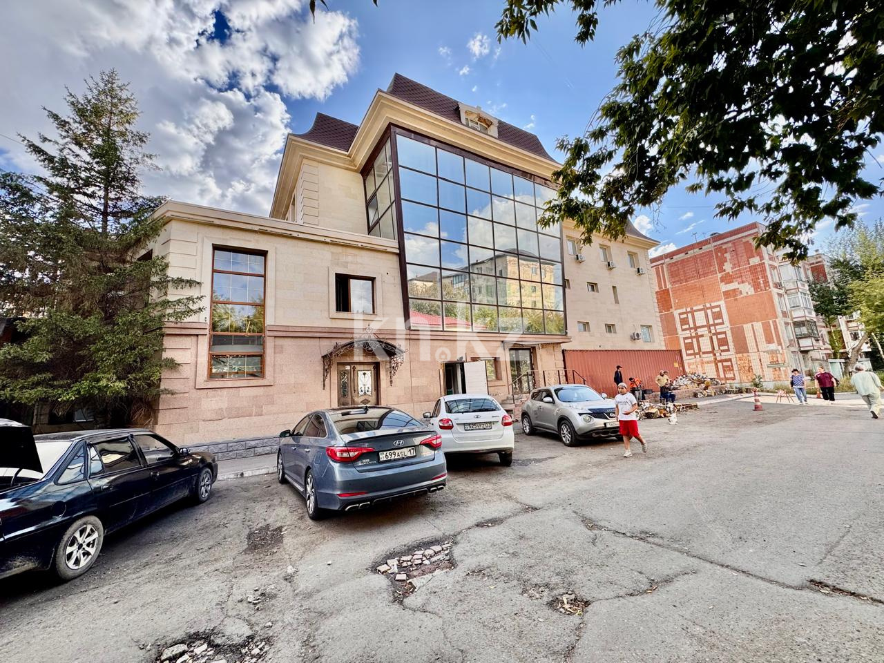 Продажа , 2800 м², ул. Манаса, дом  7 - пр. Абылай хана в Астане - фото 36