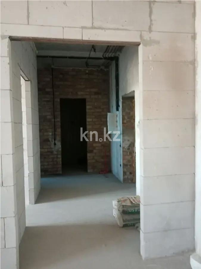 Продажа 2-комнатной квартиры, 63 м², ул. Таттимбета, дом  35 в Караганде - фото 4