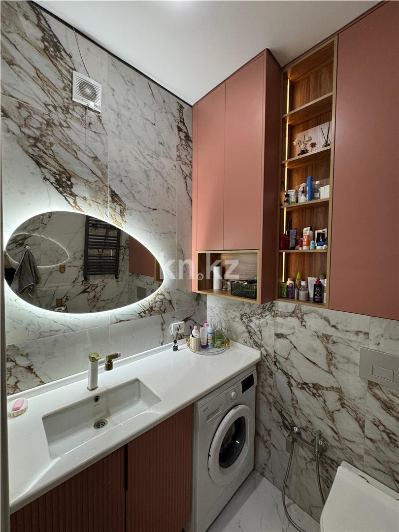 Продажа 2-комнатной квартиры, 68.6 м², 067 учетный квартал, дом  456/3 в Караганде - фото 11