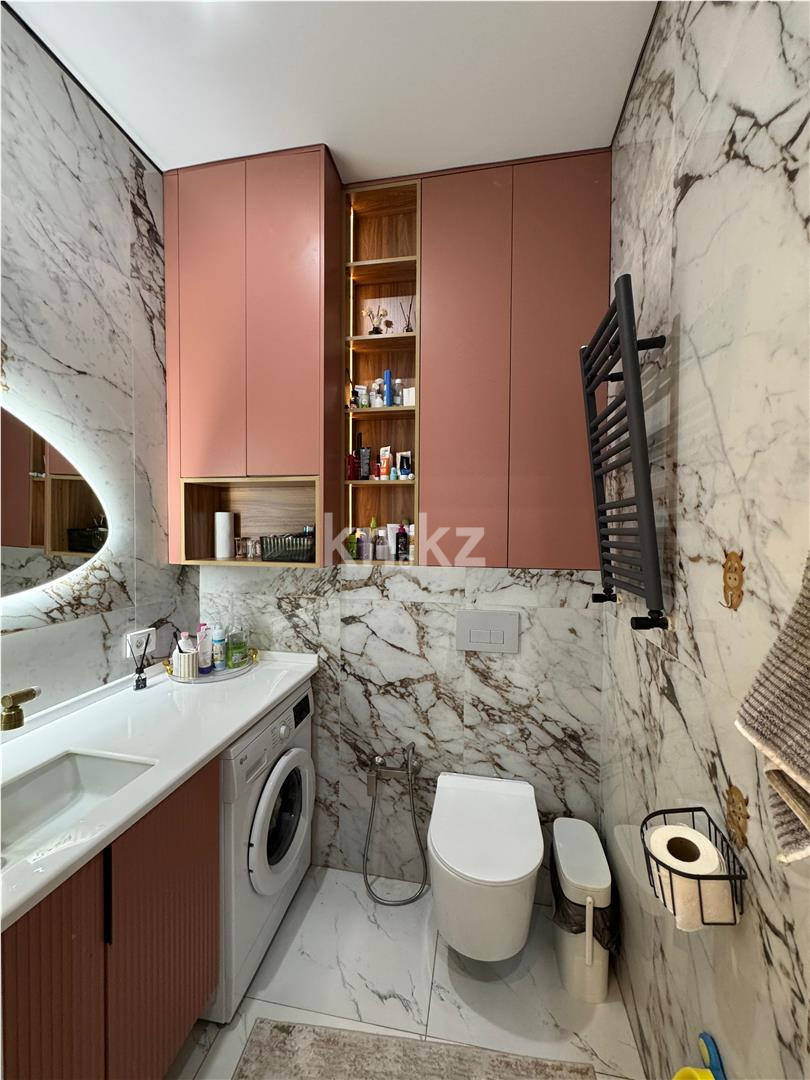 Продажа 2-комнатной квартиры, 68.6 м², 067 учетный квартал, дом  456/3 в Караганде - фото 12