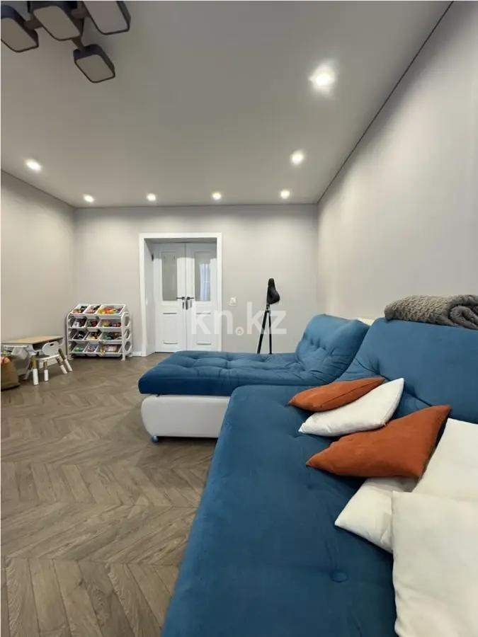Продажа 2-комнатной квартиры, 85.6 м² в Астане