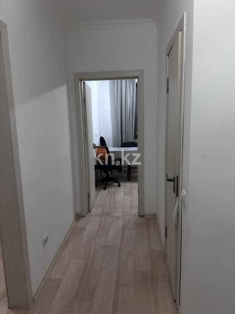Аренда 1-комнатной квартиры, 40 м², пр. Тлендиева, дом  50/2 в Астане - фото 5