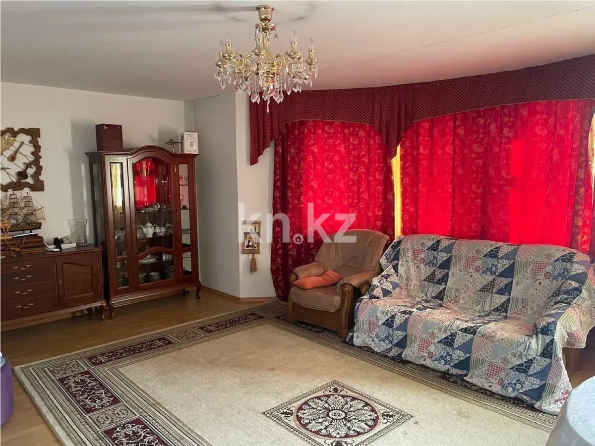 Продажа 4-комнатной квартиры, 111 м², ул. Ракымова, дом  22 в Астане