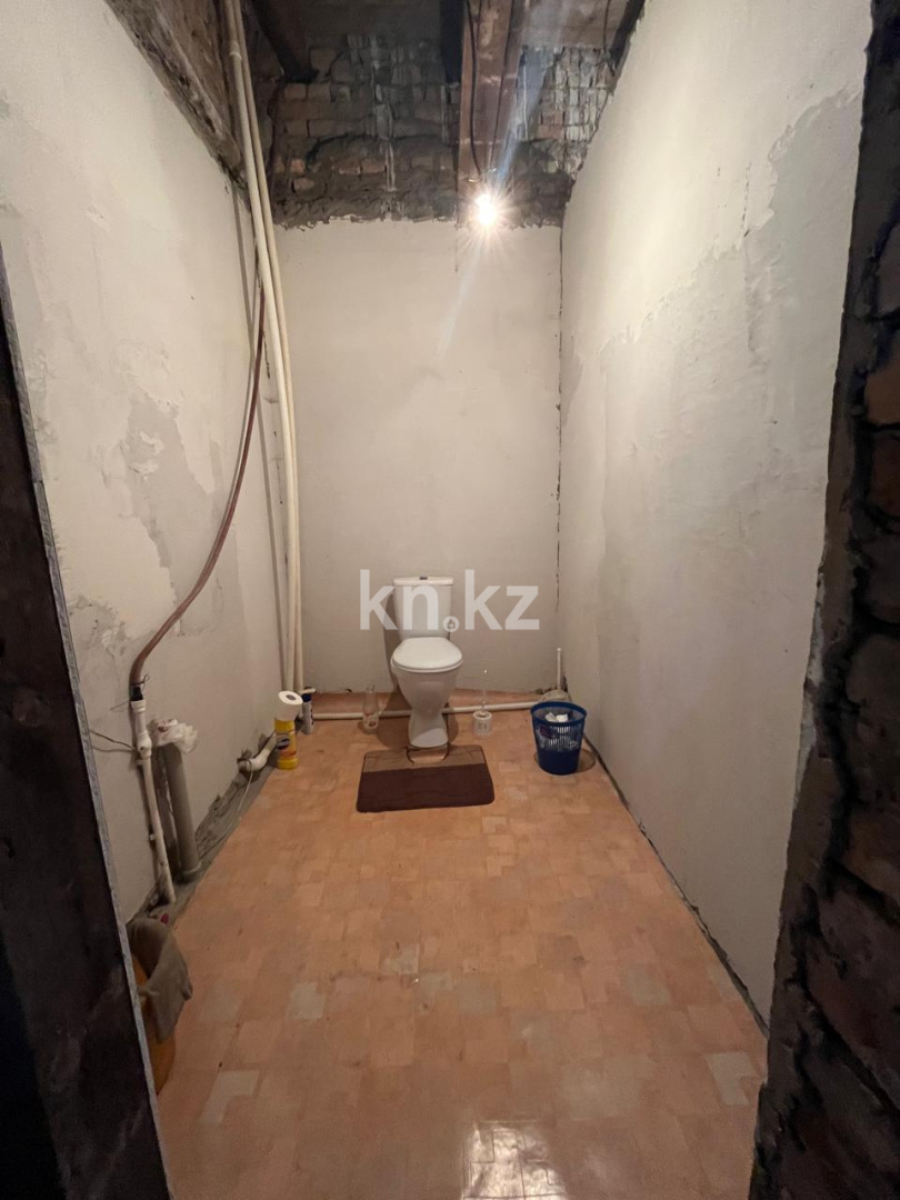 Продажа 4-комнатного дома, 246 м², ул. Чижевского в Караганде - фото 16