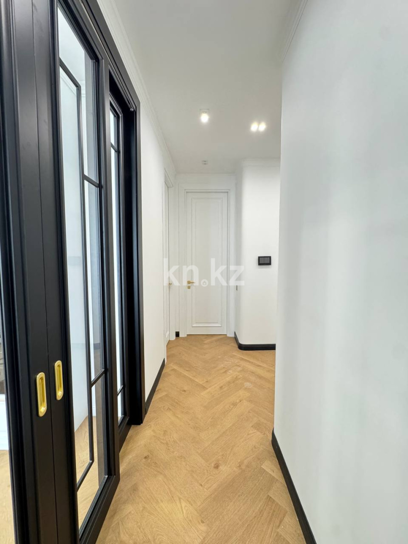 Продажа 4-комнатной квартиры, 96 м² в Астане - фото 25