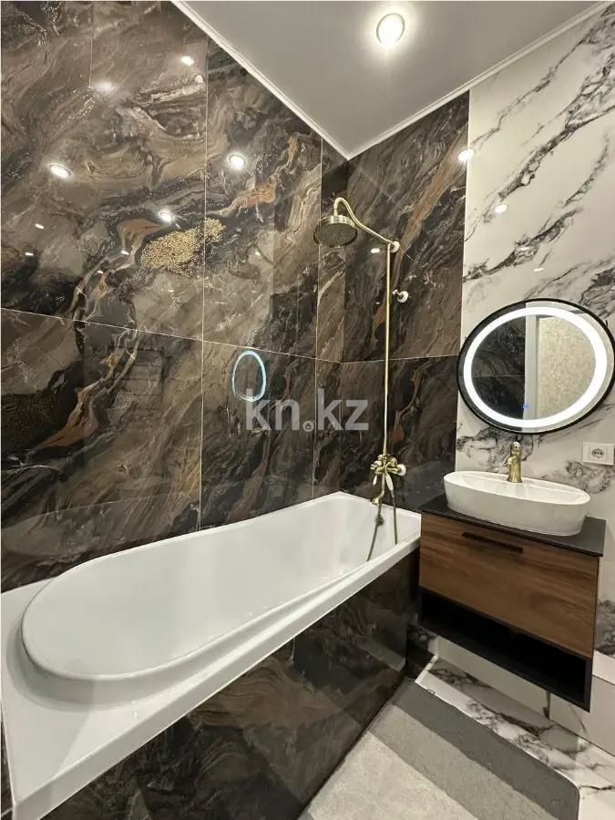 Продажа 2-комнатной квартиры, 55.5 м², ул. Кармысова, дом  84/2 в Алматы - фото 4