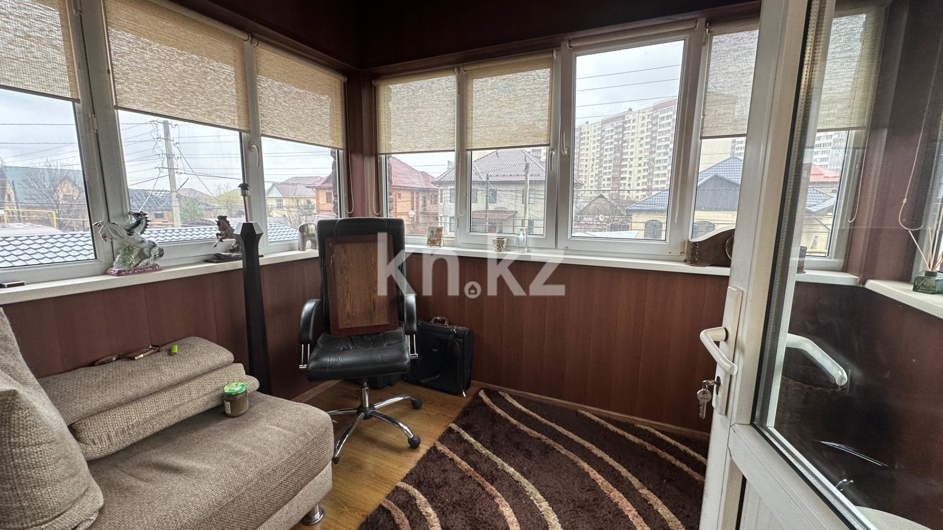 Продажа 4-комнатного дома, 140 м², ул. Сыгай в Алматы - фото 16