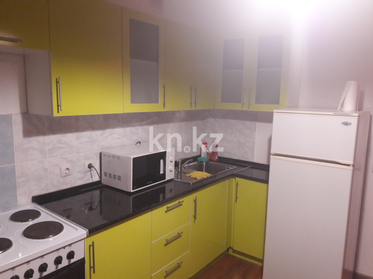 Аренда 1-комнатной квартиры, 40 м² в Астане