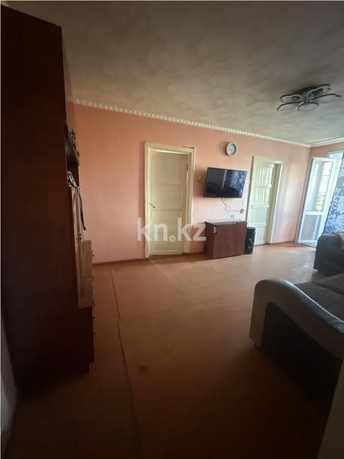 Продажа 4-комнатной квартиры, 61 м² в Караганде
