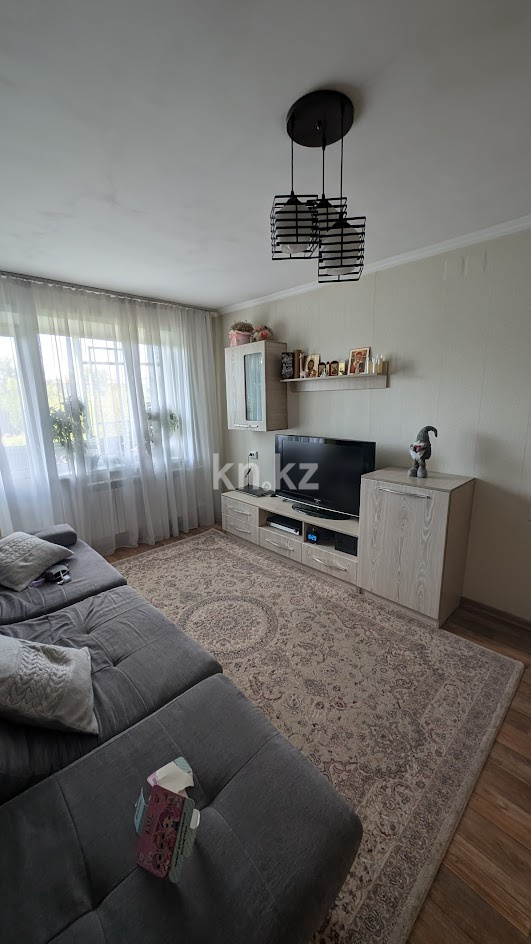 Продажа 2-комнатной квартиры, 48 м², мкр-н 23, дом  15 в Караганде - фото 4