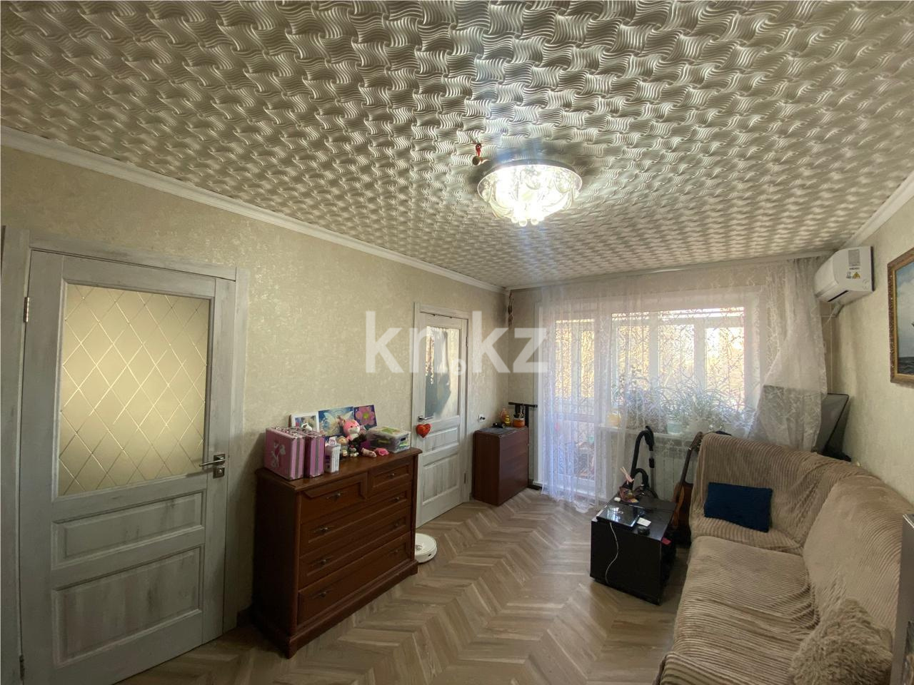 Продажа 3-комнатной квартиры, 47 м², ул. Университетская в Караганде
