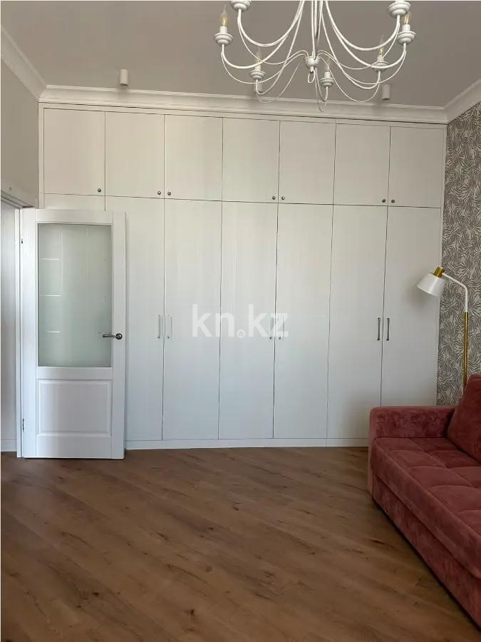 Продажа 2-комнатной квартиры, 60.2 м² в Астане