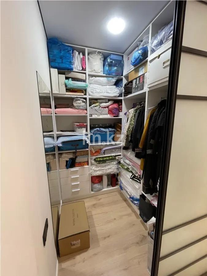 Продажа 3-комнатной квартиры, 112 м², ул. Утеген батыра, дом  11д в Алматы - фото 7