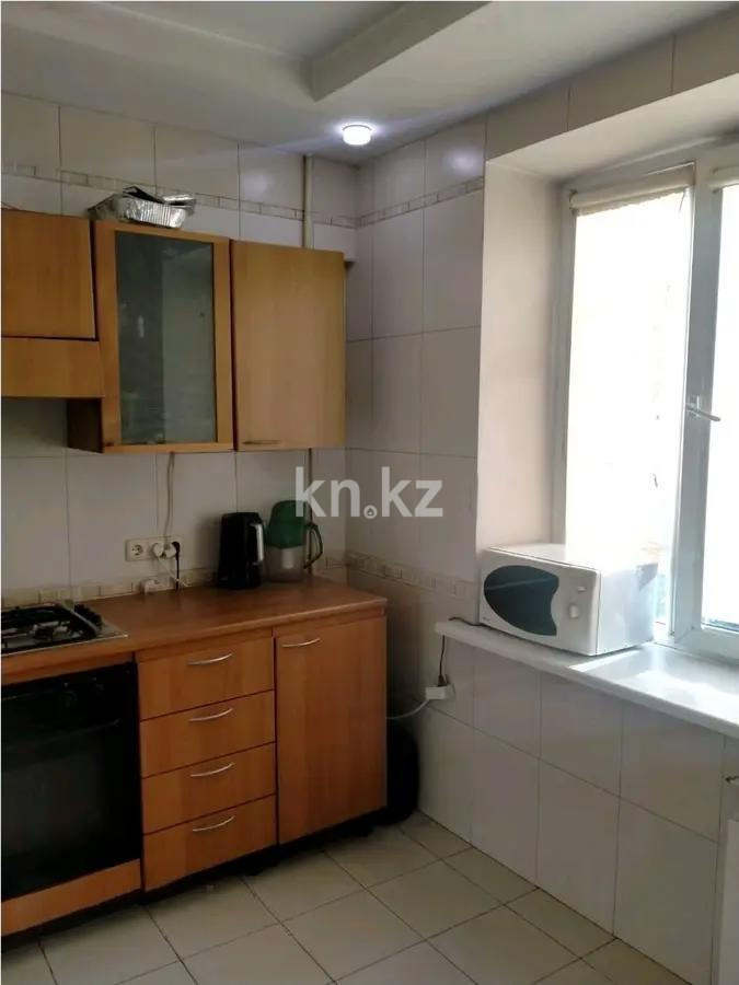 Продажа 3-комнатной квартиры, 70 м², ул. Ауэзова, дом  69 в Алматы - фото 3