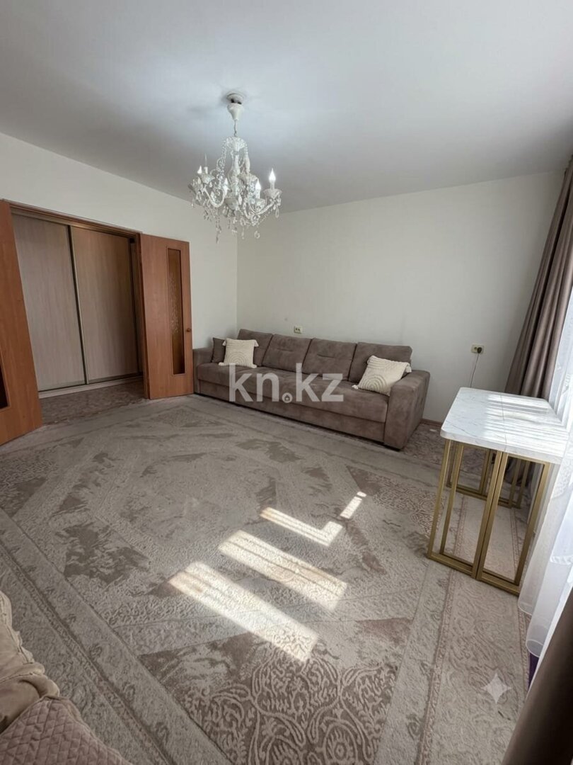 Продажа 3-комнатной квартиры, 65 м² в Караганде