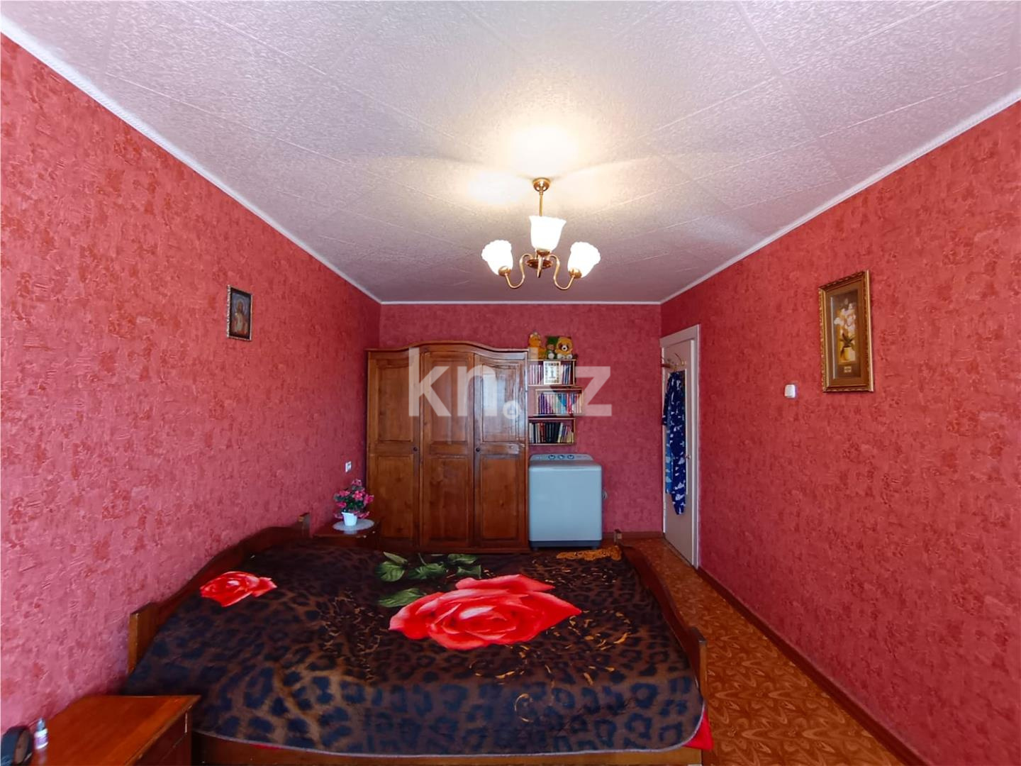 Продажа 3-комнатной квартиры, 63 м², мкр-н 22 в Караганде - фото 5