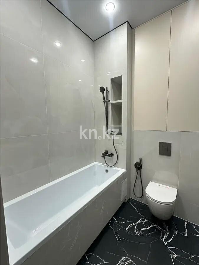 Продажа 2-комнатной квартиры, 67 м² в Астане - фото 4