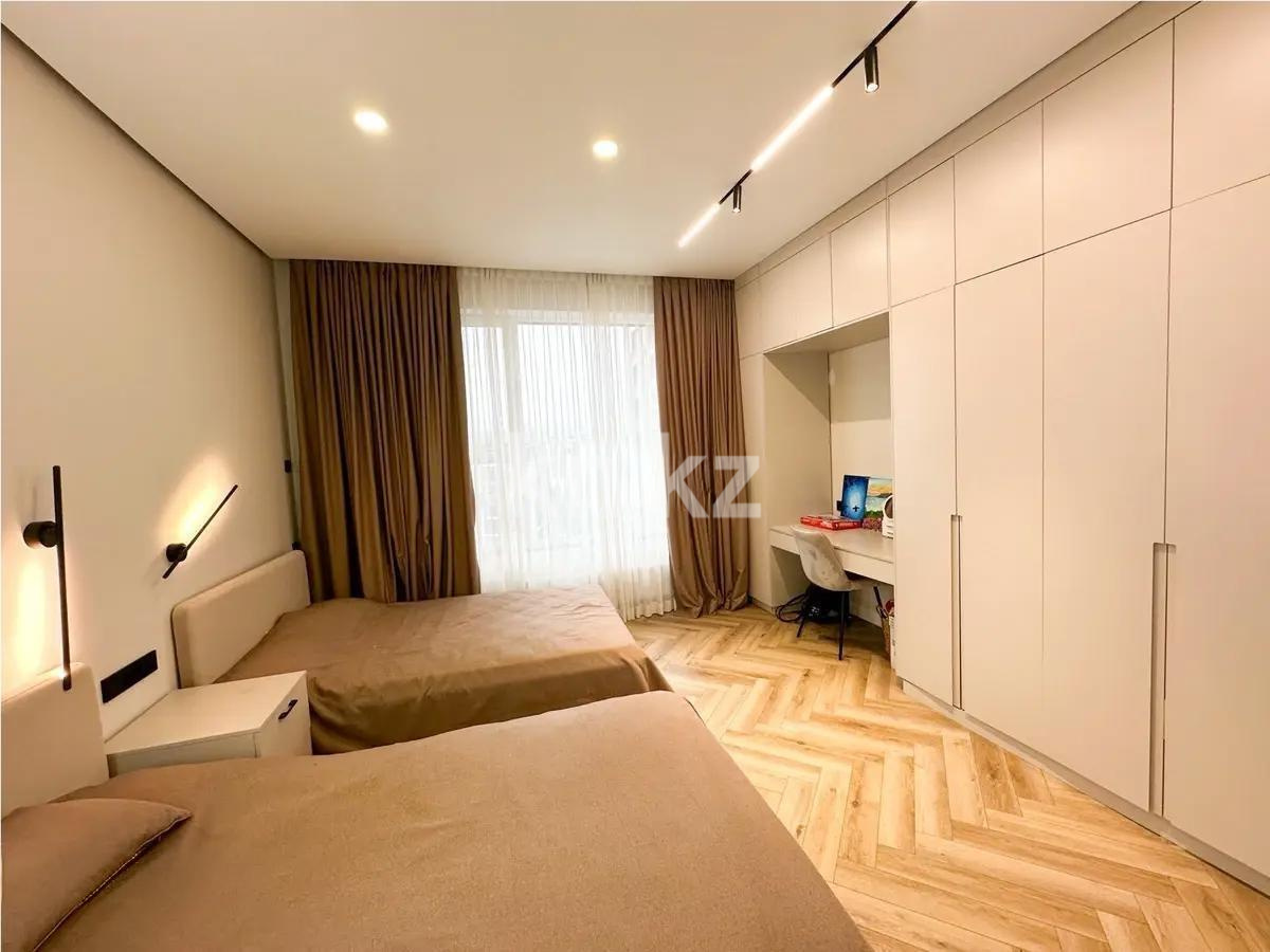 Продажа 4-комнатной квартиры, 132 м², ул. Варламова, дом  27а в Алматы - фото 3