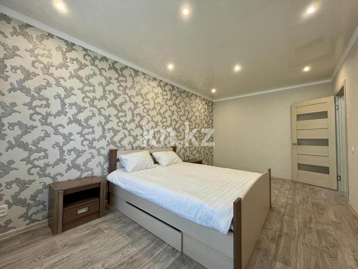 Аренда 1-комнатной квартиры посуточно, 1 м², Абая, дом  35 в Петропавловске - фото 5